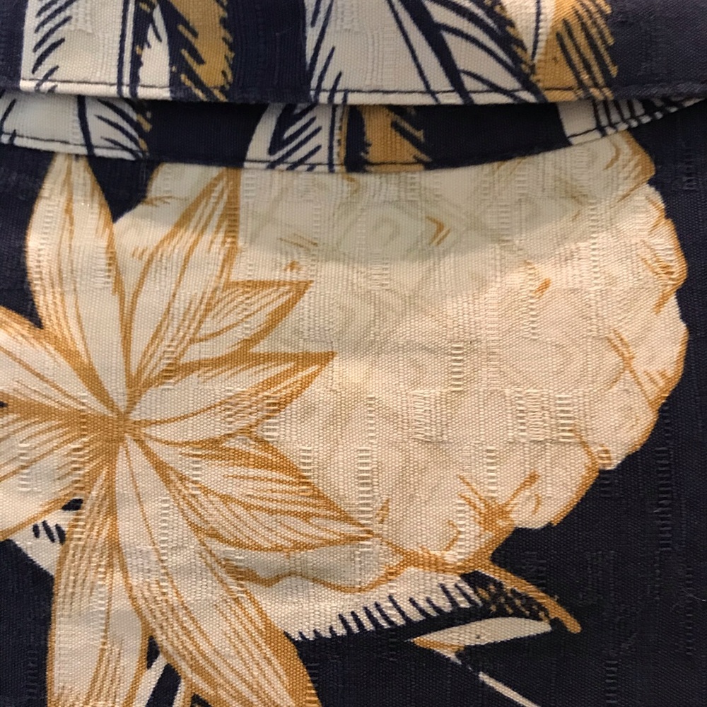 NWOT Caribbean silk Pineapple print shirt - Picture 4 of 4
